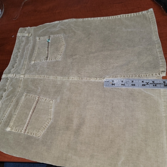 #137 Hurley juniors skirt size 7 - Picture 4 of 7